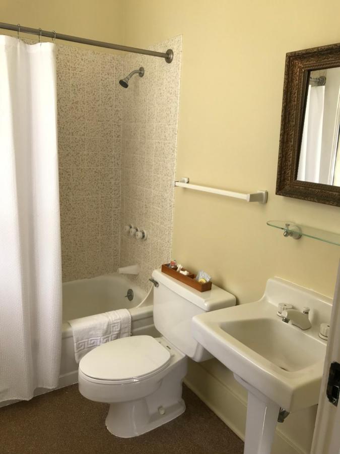 Wolf Creek Inn & Tavern المظهر الخارجي الصورة